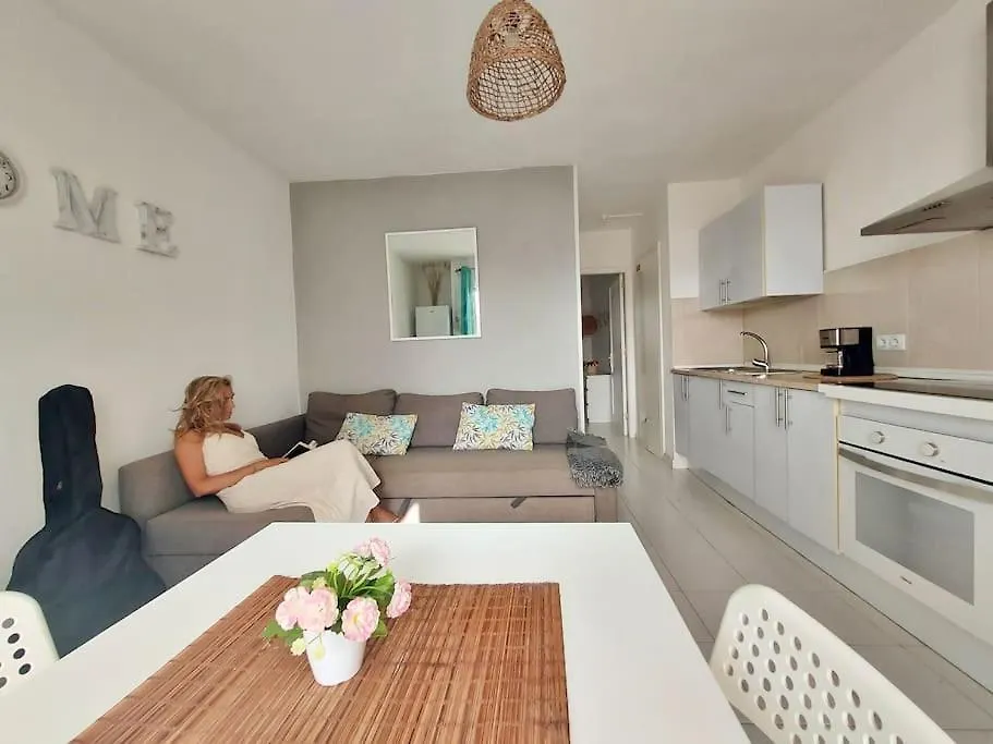 Apartment With Community Pool In Corralejo