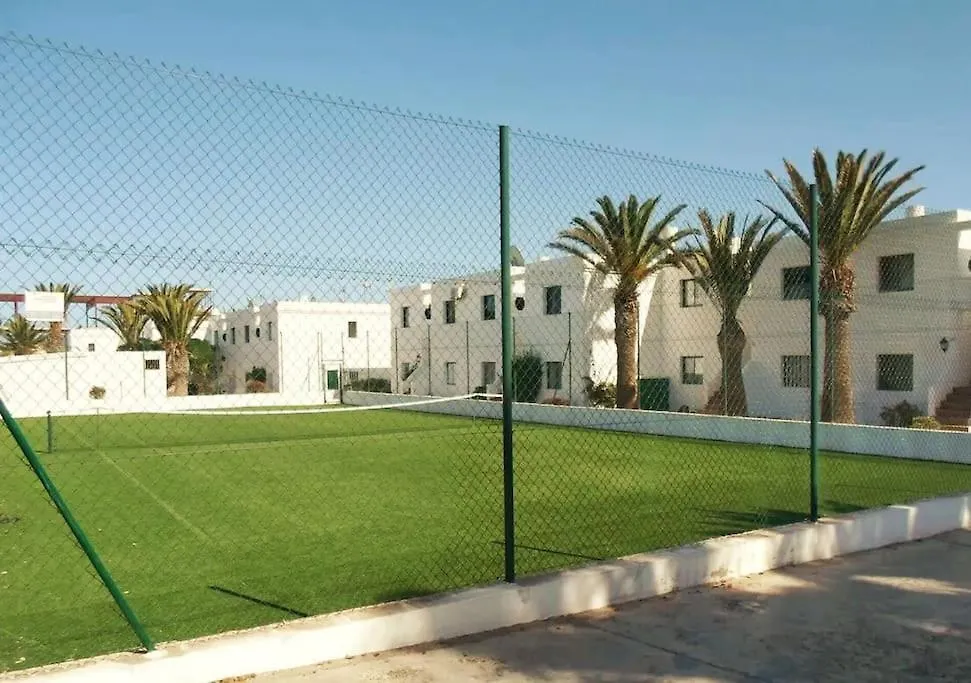 Apartment With Community Pool In Κοραλέχο Ισπανία
