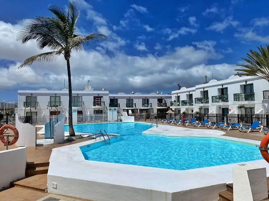 Apartment With Community Pool In Corralejo 0*,  Spain